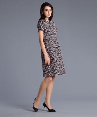 ＜Maglie le cassetto  (Women)＞《Ｍ　Ｍａｇｌｉｅ　ｌｅ　ｃａｓｓｅｔｔｏ》ツイードワンピース（５１９４１２１２１６）