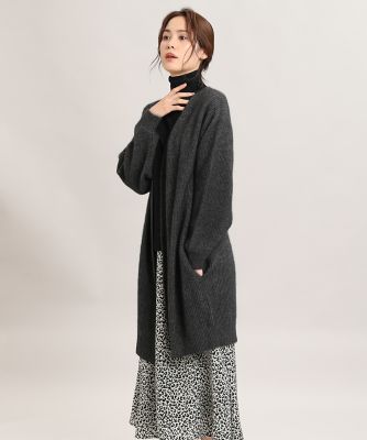 ＜Maglie le cassetto  (Women)＞《Ｍａｇｌｉｅ　ｐａｒ　ｅｆ－ｄｅ》ボリュームスリーブロングカーディガン（５１９４１７８００４）