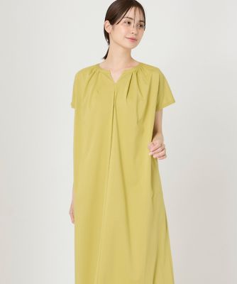 キーネックワンピース（７０４０１９２０２０）