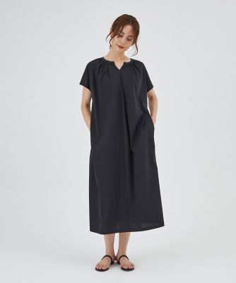 キーネックワンピース（７０４０１９２０２０）