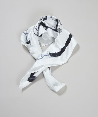 【moooo】Cartier シルクスカーフ　ホワイト ホースキャリッジ シルクスカーフ（7040284001） | 7