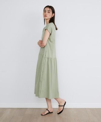 《大きいサイズ》ギャザーワンピース《ＳＵＰＥＲ　ＣＯＯＬ　ＴＯＵＣＨ　ＣＯＴＴＯＮ》（７０４２１９２８１４）
