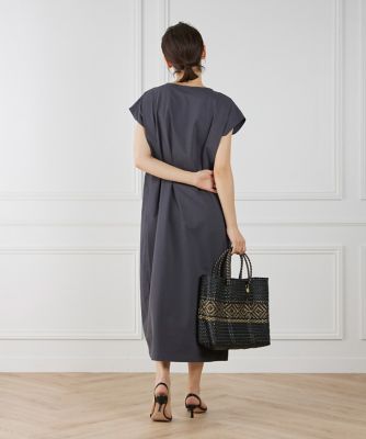 《大きいサイズ》ショルダータックワンピース（７０５２１９２８１３）