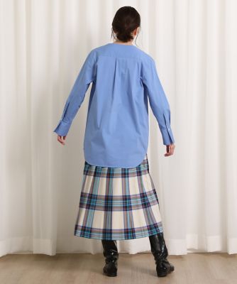 《大きいサイズ》ノーカラーチュニックシャツ《Ｐｒｉｍｅ　ｆｌｅｘ》（７１２３１８２８１１）