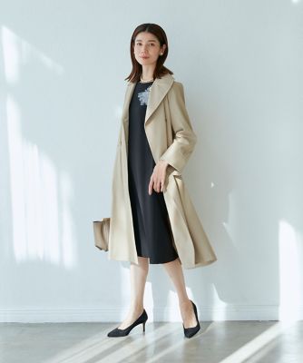 《大きいサイズ》バックタックワンピース　《ＲＯＢＥ　ＳＵＰＥＲＩＯＲ　ＣＬＯＳＥＴ》（７１３１１２１８０２）