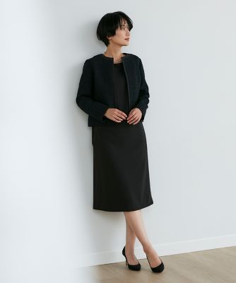 《大きいサイズ》バックタックワンピース　《ＲＯＢＥ　ＳＵＰＥＲＩＯＲ　ＣＬＯＳＥＴ》（７１３１１２１８０２）