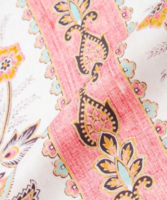 《ＳＵＰＥＲＩＯＲ　ＣＬＯＳＥＴ》Ｃｌａｓｓｉｃａｌ　Ｆｌｏｗｅｒ　Ｗａｖｅ　Ｓｃａｒｆ《Ｔａｐｉｓ　Ｎｏｉｒ》（７１３２２８４６０２）