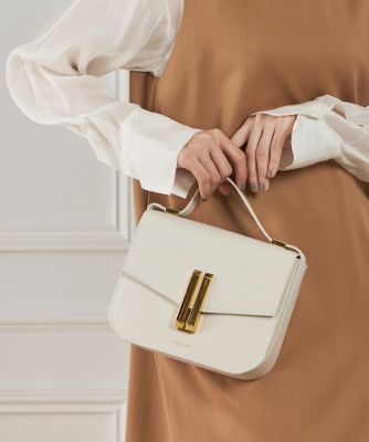 ＜SUPERIOR CLOSET (Women)＞Ｖａｎｃｏｕｖｅｒ　ｓｍｏｏｔｈ　ショルダーバッグ《ＤＥＭＥＬＬＩＥＲ》（７１３３２０６６０８）