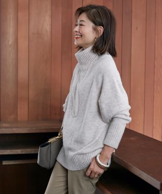 ＜INED L (Women/大きいサイズ)＞《大きいサイズ》ふわ軽タートルニット《三尋木奈保コラボ》（７１３４１７０８５５）