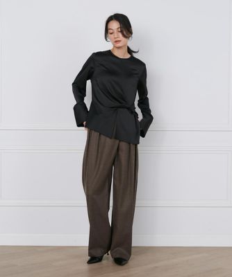 シルキーアシメトリーブラウス《ｌａ　ｖｅｉｌｌｅ　ｂｙ　ＳＵＰＥＲＩＯＲ　ＣＬＯＳＥＴ》（７１４０１８２９０３）
