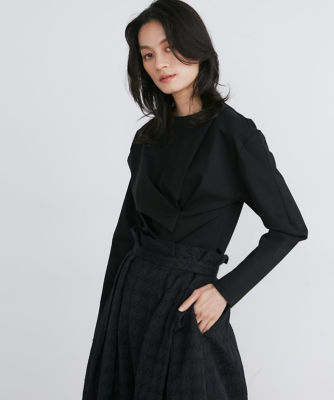 ＜la veille by SUPERIOR CLOSET (Women)＞《大きいサイズ》アシンメトリーデザインカットソー《ｌａ　ｖｅｉｌｌｅ　ｂｙ　ＳＵＰＥＲＩＯＲ　ＣＬＯＳＥＴ》（７１４０１９０８０１）