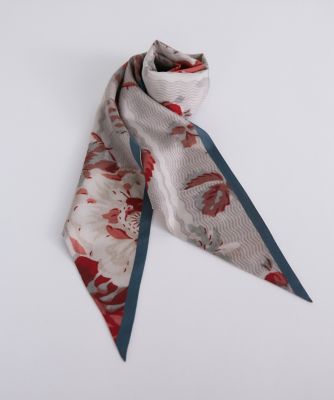 ＜SUPERIOR CLOSET (Women)＞《ＳＵＰＥＲＩＯＲ　ＣＬＯＳＥＴ》Ｓｌｉｍ　Ｇｒｅｙ　Ｂｌｏｏｍ　Ｓｃａｒｆ《Ｔａｐｉｓ　Ｎｏｉｒ》（７１４０２８４６０６）