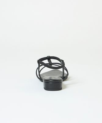 《ＩＮＥＤ　ＣＬＡＲＯ》ポインテッドトゥＴストラップサンダル《Ｃａｒｉｎｏ》（７１４１２０３５０３）