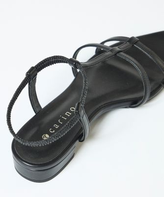 《ＩＮＥＤ　ＣＬＡＲＯ》ポインテッドトゥＴストラップサンダル《Ｃａｒｉｎｏ》（７１４１２０３５０３）