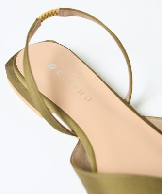 《ＩＮＥＤ　ＣＬＡＲＯ》ポインテッドコンビサンダル《Ｃａｒｉｎｏ》（７１４１２０３５０４）