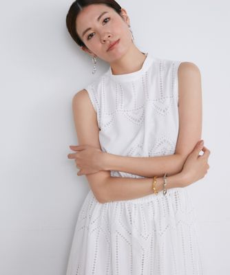 刺繍レースシャーリングドレス（７１４２１２１０３２）