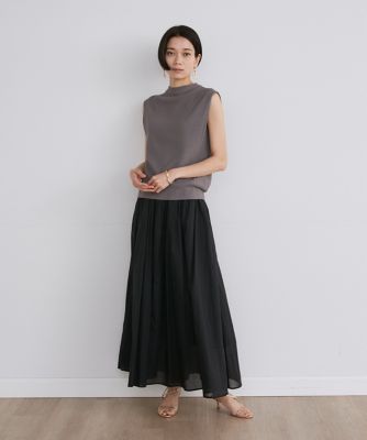 《大きいサイズ》ショルダータックノースリーブニット《Ｃｕｏｏ》（７１４２１７０８３１）
