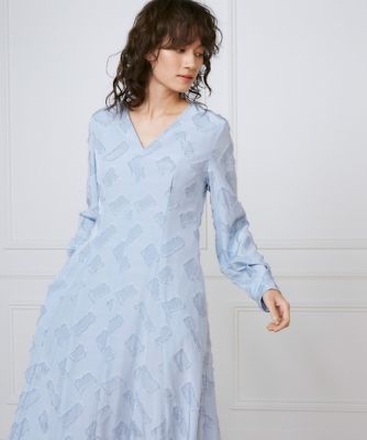 《大きいサイズ》ミディ丈ワンピース　《ｌａ　ｖｅｉｌｌｅ　ｂｙ　ＳＵＰＥＲＩＯＲ　ＣＬＯＳＥＴ》（７１５０１２１８０１）