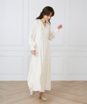 《大きいサイズ》ミディ丈ワンピース　《ｌａ　ｖｅｉｌｌｅ　ｂｙ　ＳＵＰＥＲＩＯＲ　ＣＬＯＳＥＴ》（７１５０１２１８０１）