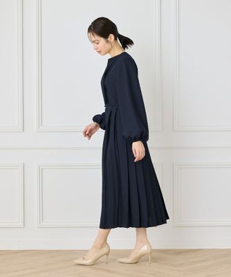 《大きいサイズ》クラシックプリーツワンピース《ｌａ　ｖｅｉｌｌｅ　ｂｙ　ＳＵＰＥＲＩＯＲ　ＣＬＯＳＥＴ》（７１５０１２１８１０）