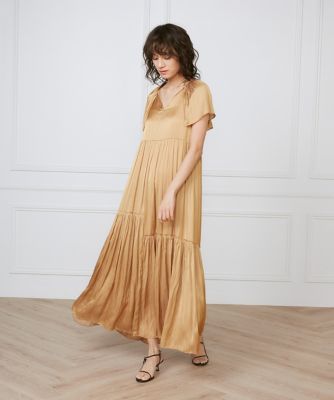 ケープワンピース《ｌａ　ｖｅｉｌｌｅ　ｂｙ　ＳＵＰＥＲＩＯＲ　ＣＬＯＳＥＴ》（７１５０１２１９０７）