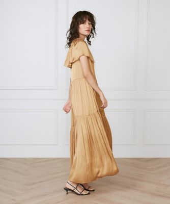 ケープワンピース《ｌａ　ｖｅｉｌｌｅ　ｂｙ　ＳＵＰＥＲＩＯＲ　ＣＬＯＳＥＴ》（７１５０１２１９０７）