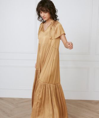 ケープワンピース《ｌａ　ｖｅｉｌｌｅ　ｂｙ　ＳＵＰＥＲＩＯＲ　ＣＬＯＳＥＴ》（７１５０１２１９０７）