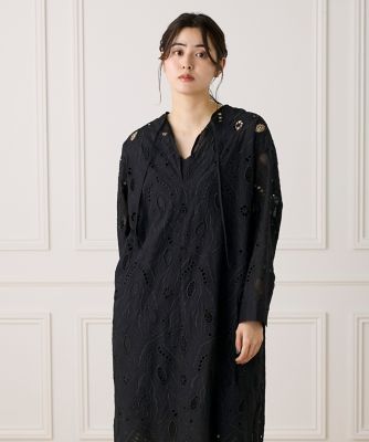 Rene ルネ カメリアボタンティアードワンピース 32 René - 【美品】ルネ デニムフレアワンピース カメリアボタン前