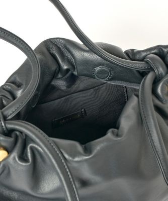 《ＳＵＰＥＲＩＯＲ　ＣＬＯＳＥＴ》ｂａｒ－ｋｎｏｔ－ｓｏｆｔｌｏｎｇ　ショルダートートバッグ　Ｍ《ＦＥＥＬ　ＡＮＤ　ＴＡＳＴＥ》（７１５０２