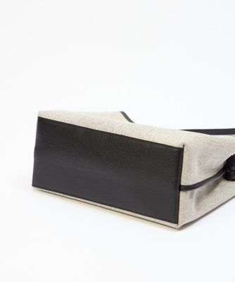 《ＳＵＰＥＲＩＯＲ　ＣＬＯＳＥＴ》ｂａｒ－ｋｎｏｔ　ｃａｎｖａｓ　ｍｉｎｉ　バッグ《ＦＥＥＬ　ＡＮＤ　ＴＡＳＴＥ》（７１５０２０６３３７）