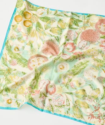 《ＦＡＶＯＲＩＴＥ》シルクスカーフ　コラージュジャングルフルーツ《ｍａｎｉｐｕｒｉ》（７１５０２８４３０２）