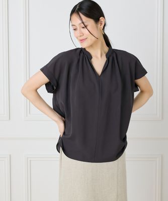 《大きいサイズ》キーネックブラウス（７１５２１８２８３５）