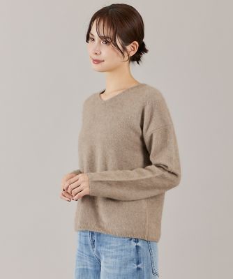 チャイニーズラクーンVネックニット（7154170006） | INED