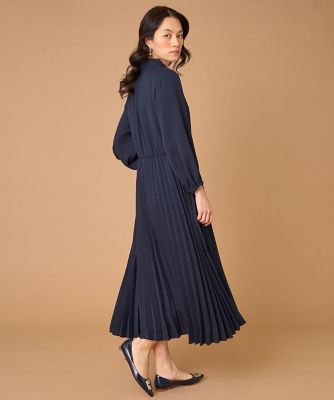 ボウタイ付きプリーツワンピース（7161121004） | INED
