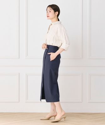 リネンレギュラーカラーシャツ｜涼しく気品を纏う、大人の艶感ブラウス