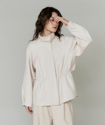 美品✨ベイジ ウエストギャザージャケット ノーカラー ブルゾン サイズ4 ブルゾン アウター ノーカラーギャザーブルゾン レディース
