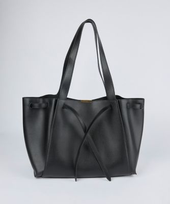 ＜SUPERIOR CLOSET (Women)＞カウハイドレザー　ラージトートバッグ《ＡＭＡＧ　ＳＴＵＤＩＯ》（８１５０２０６３２２）