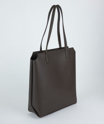 ♡黒のレザーハンドバッグ ハイクラス35センチ<訳あり>♡ ♡黒のレザーハンドバッグ ハイクラス35センチ<訳あり>♡ 2025年最新