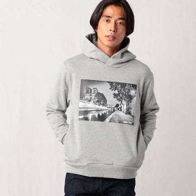＜COMME CA MEN (Men) ＞フォトプリント　スウェットプルパーカ【ｌａ　ｓｅｉｎｅ／セーヌ河岸】（０７４０ＣＡ０４）
