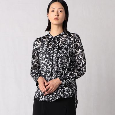 ＜ARTISAN (Women)＞ドットカモフラージュ柄　タックブラウス（０８０５ＢＡ０１）