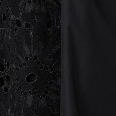 大きなお花の刺繍レース　ロングシャツ（０８０５ＨＣ０１）