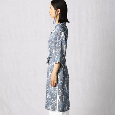 更紗柄プリント　七分袖ロングシャツ（０８１６ＨＹ１６）