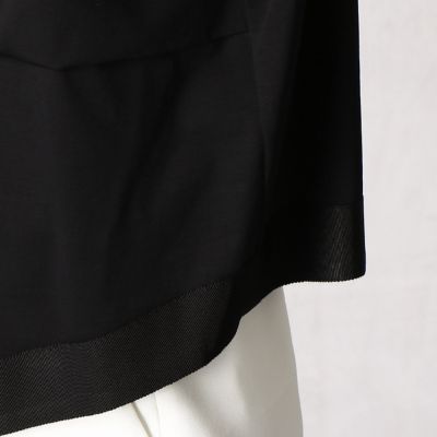 変形タック　ロゴ刺繍Ｔシャツ（０８２０ＥＴ１２）
