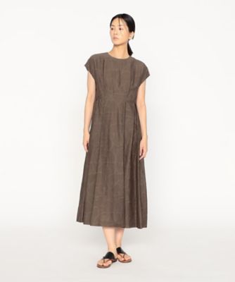 ＜ARTISAN (Women)＞〔　＋サイズ　〕　唐草柄ジャカード　フレアワンピース（０８６４ＯＩ０３）