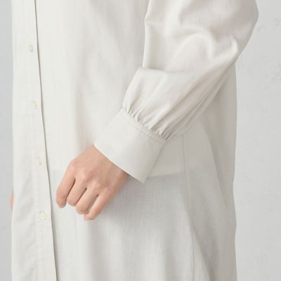 レーヨンリネン　後ろねじりロングシャツ（１２１５ＩＧ０８）