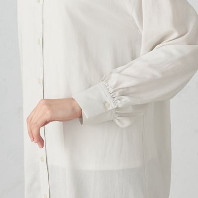 レーヨンリネン　後ろねじりロングシャツ（１２１５ＩＧ０８）