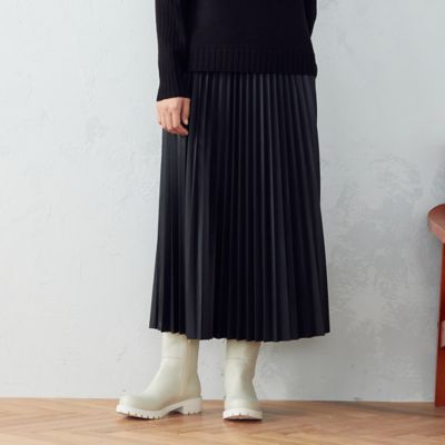 ＜COMME CA ISM (Women)＞フェイクレザー　プリーツスカート（１２５０ＦＡ１０）
