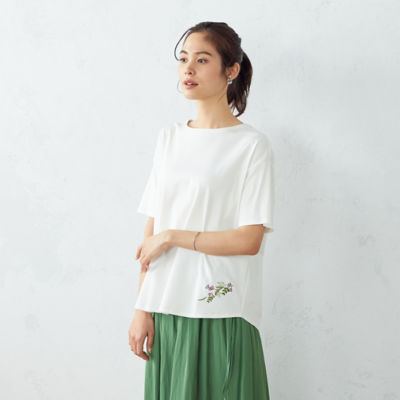 ＜COMME CA ISM (Women)＞バックシャン　刺繍Ｔシャツ（１２６８ＣＹ２５）