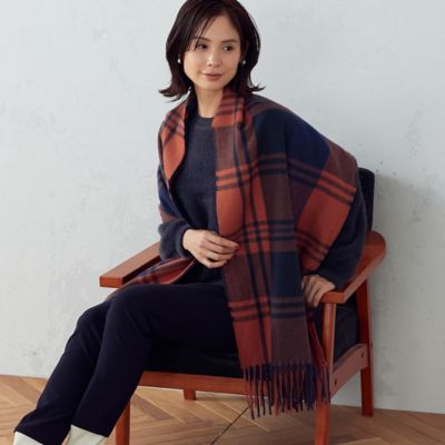 ＜COMME CA ISM (Women)＞２ＷＡＹ　ポンチョマフラー（１２８２ＲＡ０３）
