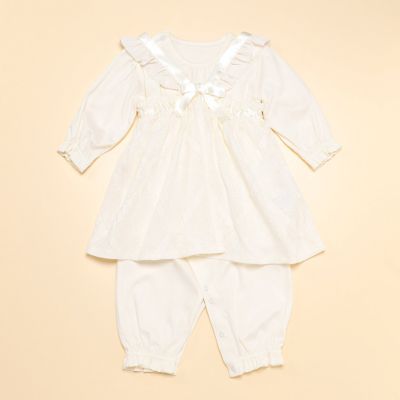 クリーム色ベビードレスセット（２０３３ＺＬ０３）